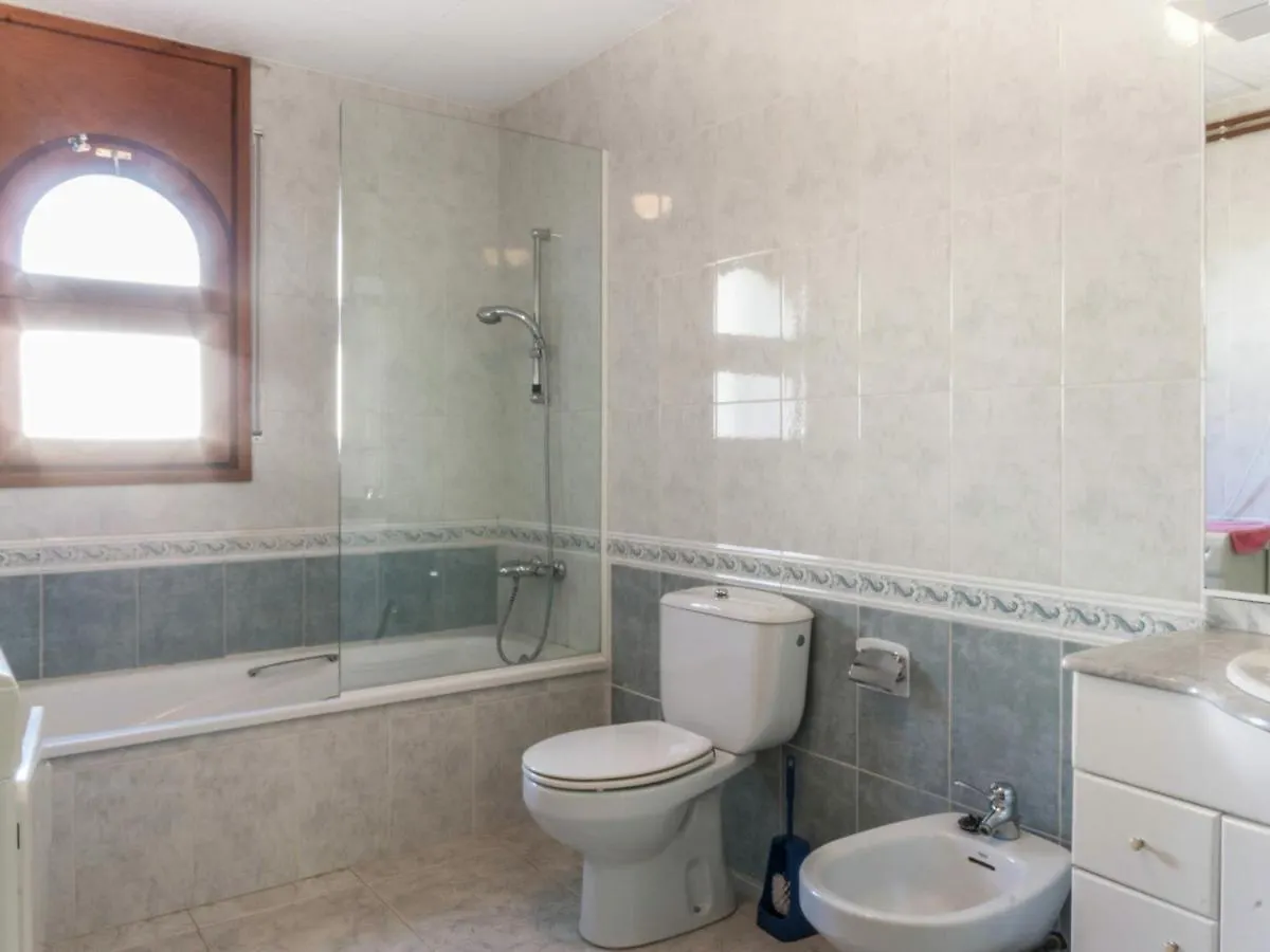 Appealing Holiday Home In Sant Pere Pescador With Garden